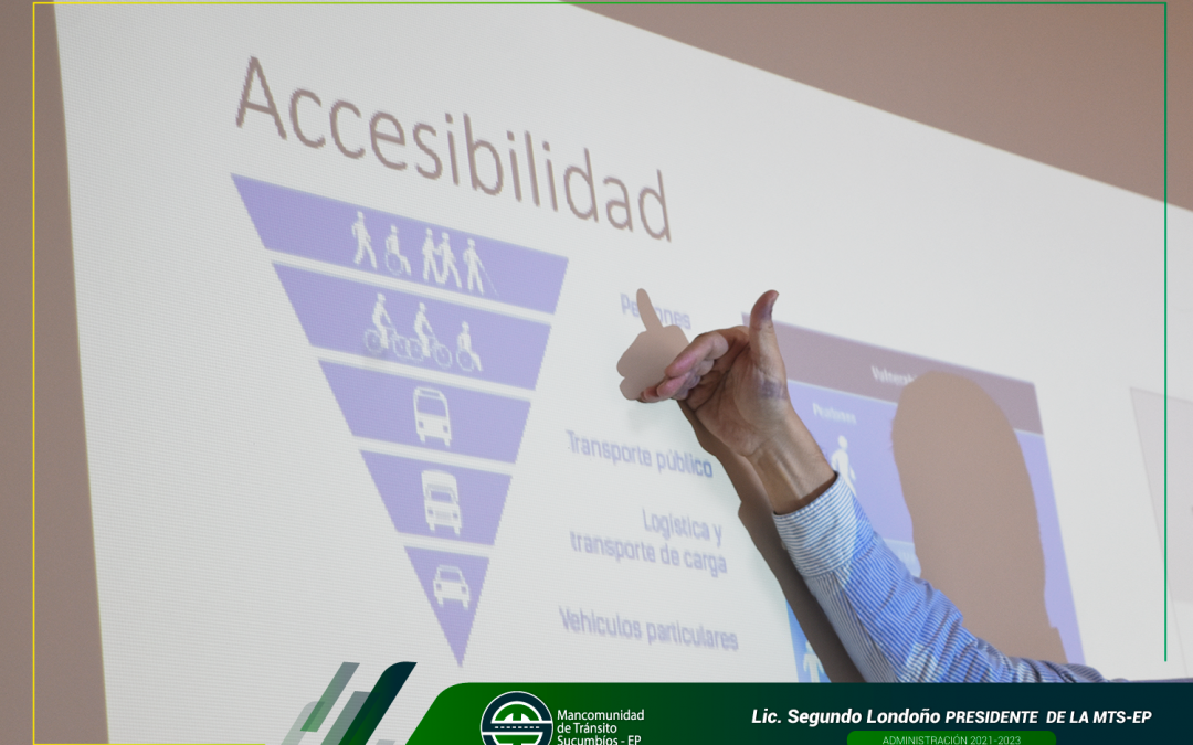 APUNTAMOS AL DESARROLLO DE NUESTRA INSTITUCIÓN